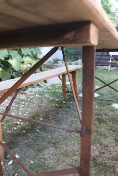 table guinguette et banc