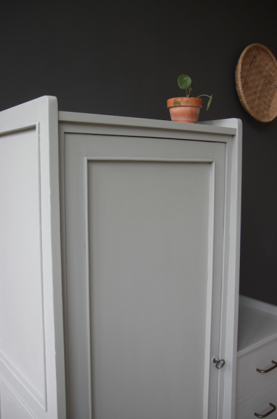 Armoire commode
