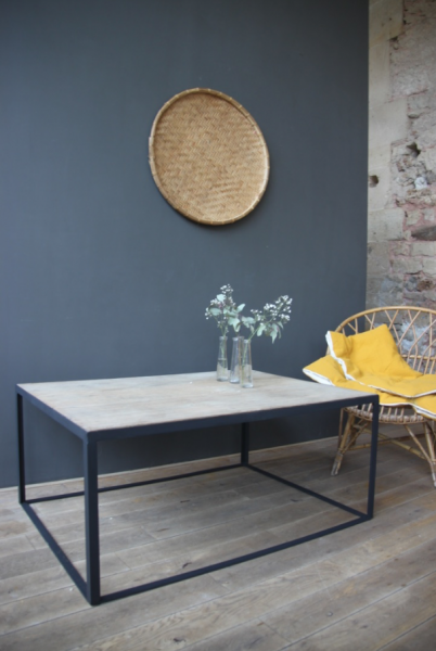 1 table metal et chêne